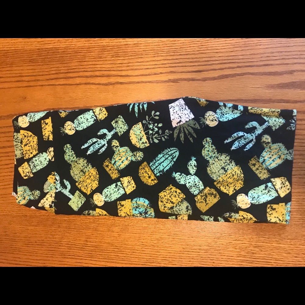 BNWOT OS Cactus 🌵 Leggings